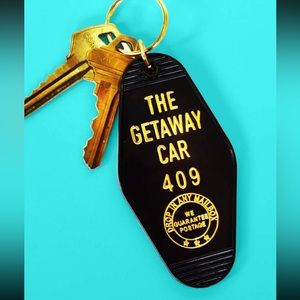 Taylor Swift The getaway car vintage Fun Hotel Tag Keychain